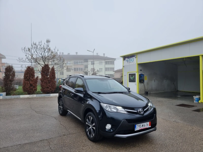 Toyota Rav4 2.0D4D* 4X4* NAVI * KAMERA* LED* Keyless* EVRO-5B*, снимка 4 - Автомобили и джипове - 52831924