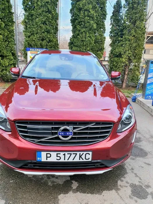 Volvo XC60 T6 КОЛЕДНА ОФЕРТА, снимка 3 - Автомобили и джипове - 52877778