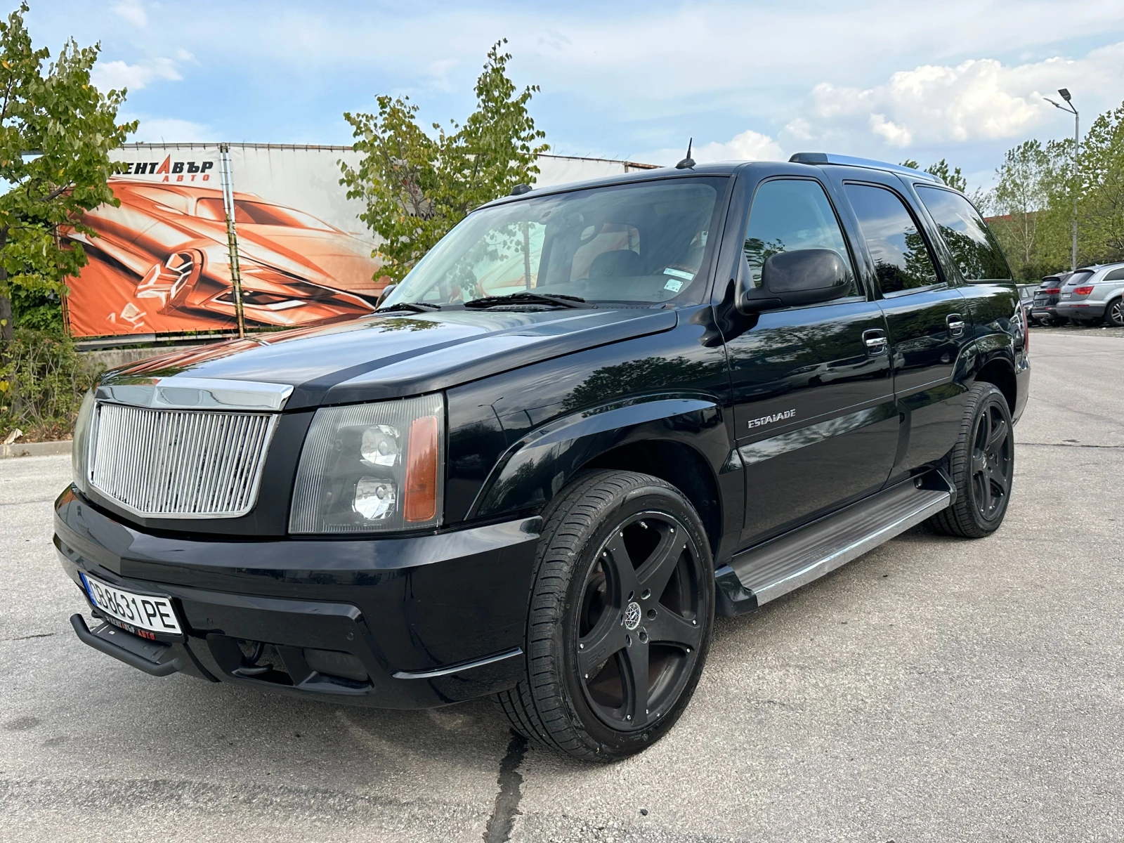 Cadillac Escalade 5.3i Газ/Бензин - [1] 