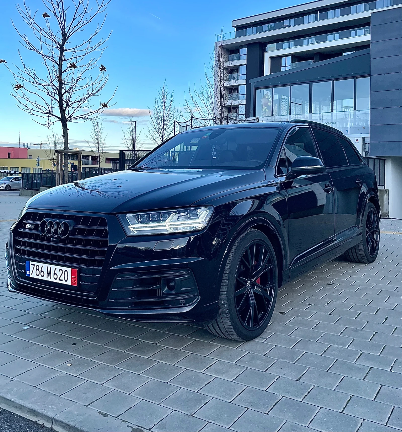 Audi SQ7 //Matrix//SWISS// Head up//Soft close// - изображение 3