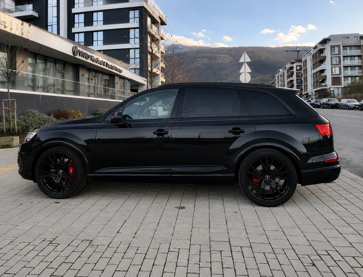 Audi SQ7 //Matrix//SWISS// Head up//Soft close//, снимка 7 - Автомобили и джипове - 52632360