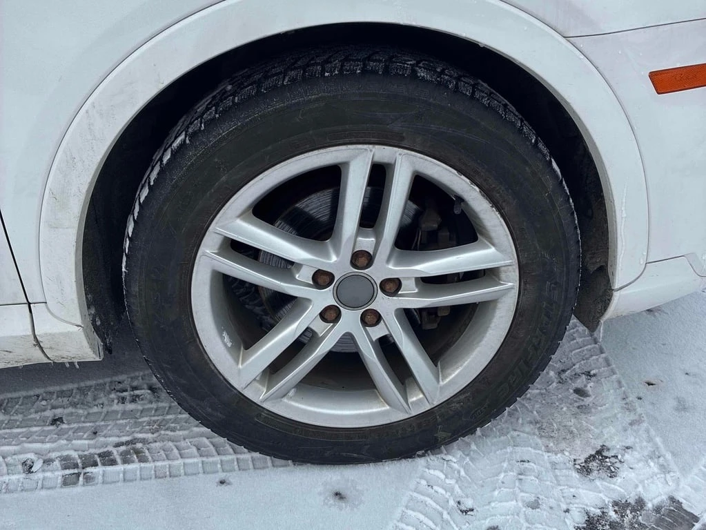 Audi Q3 * Komfort * CARFAX *    | Mobile.bg   7