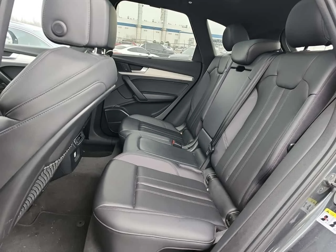 Audi Q5 Technik /Панорама/Подгрев/Памет/Дигитален КМ , снимка 11 - Автомобили и джипове - 53728783