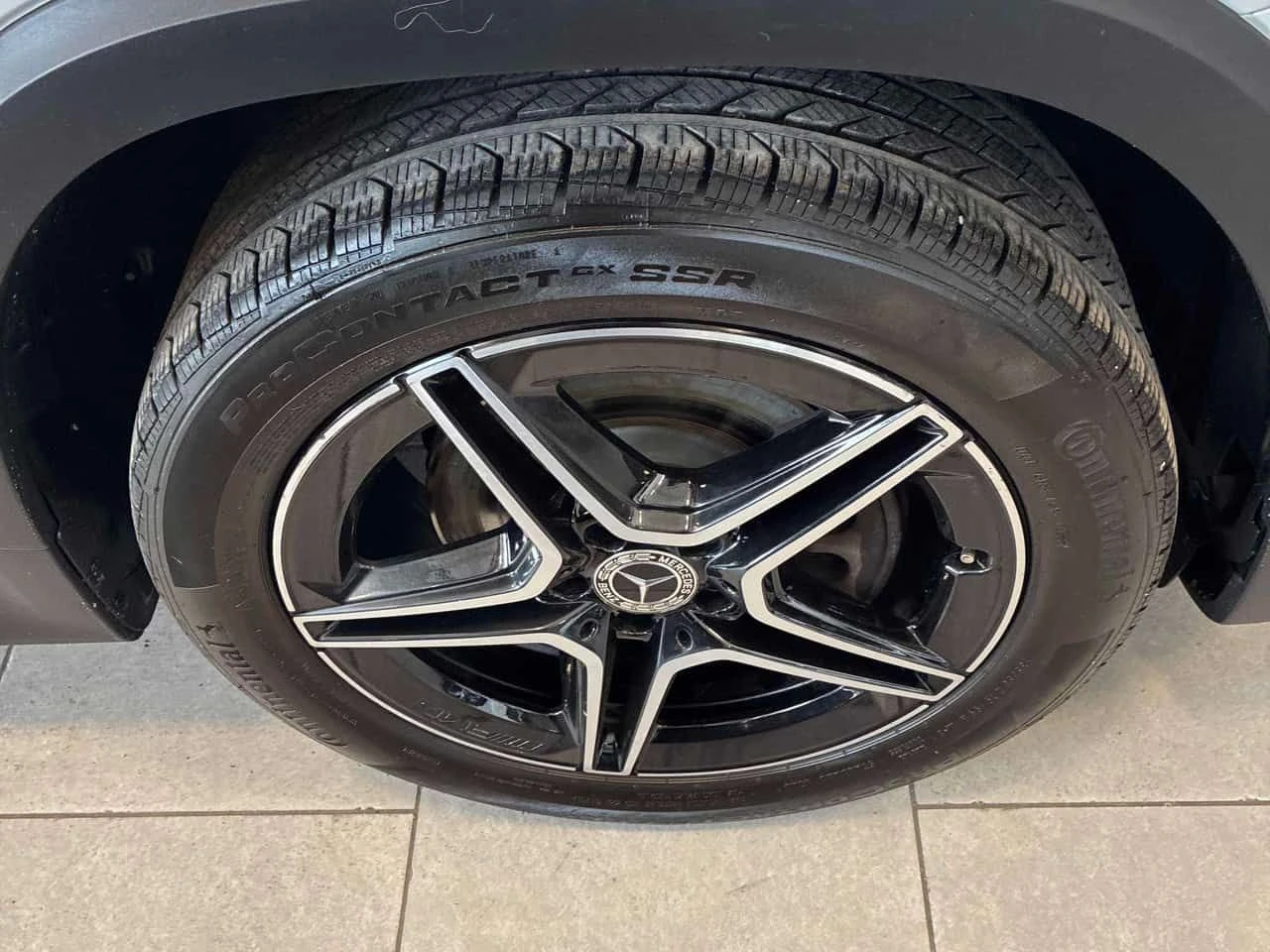 Mercedes-Benz GLB 250 ПАНОРАМА/ПОДГРЕВИ/360 КАМЕРИ, снимка 6 - Автомобили и джипове - 54033991