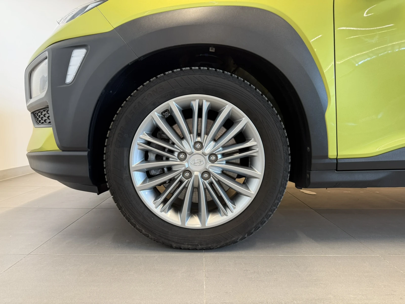 Hyundai Kona EXCLUSIVE, снимка 9 - Автомобили и джипове - 55001525