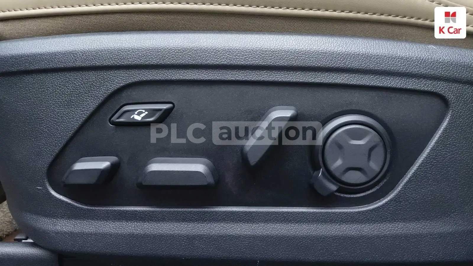 Kia Sorento 2.5 4x4| 360| DIST| ОБДУХ| PANO| ВКЛ.ТЕХНОТЕСТ    , снимка 11 - Автомобили и джипове - 55056642