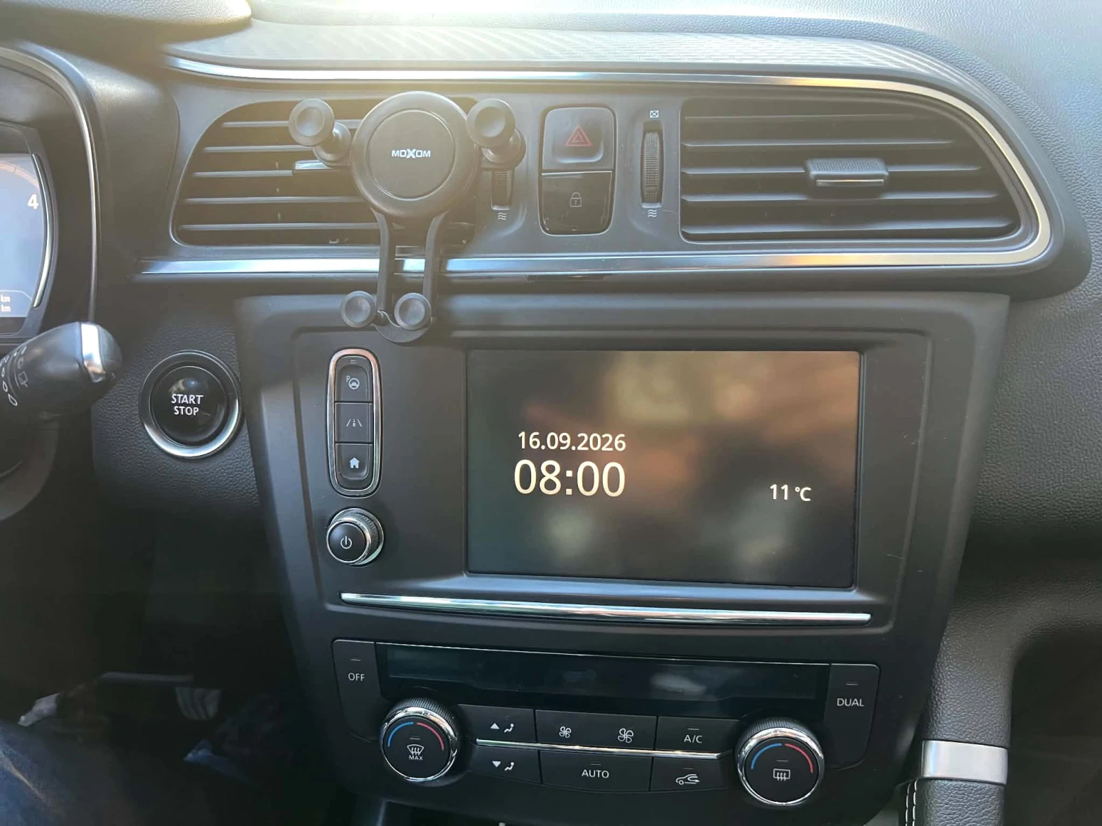 Renault Kadjar, снимка 10 - Автомобили и джипове - 56252541