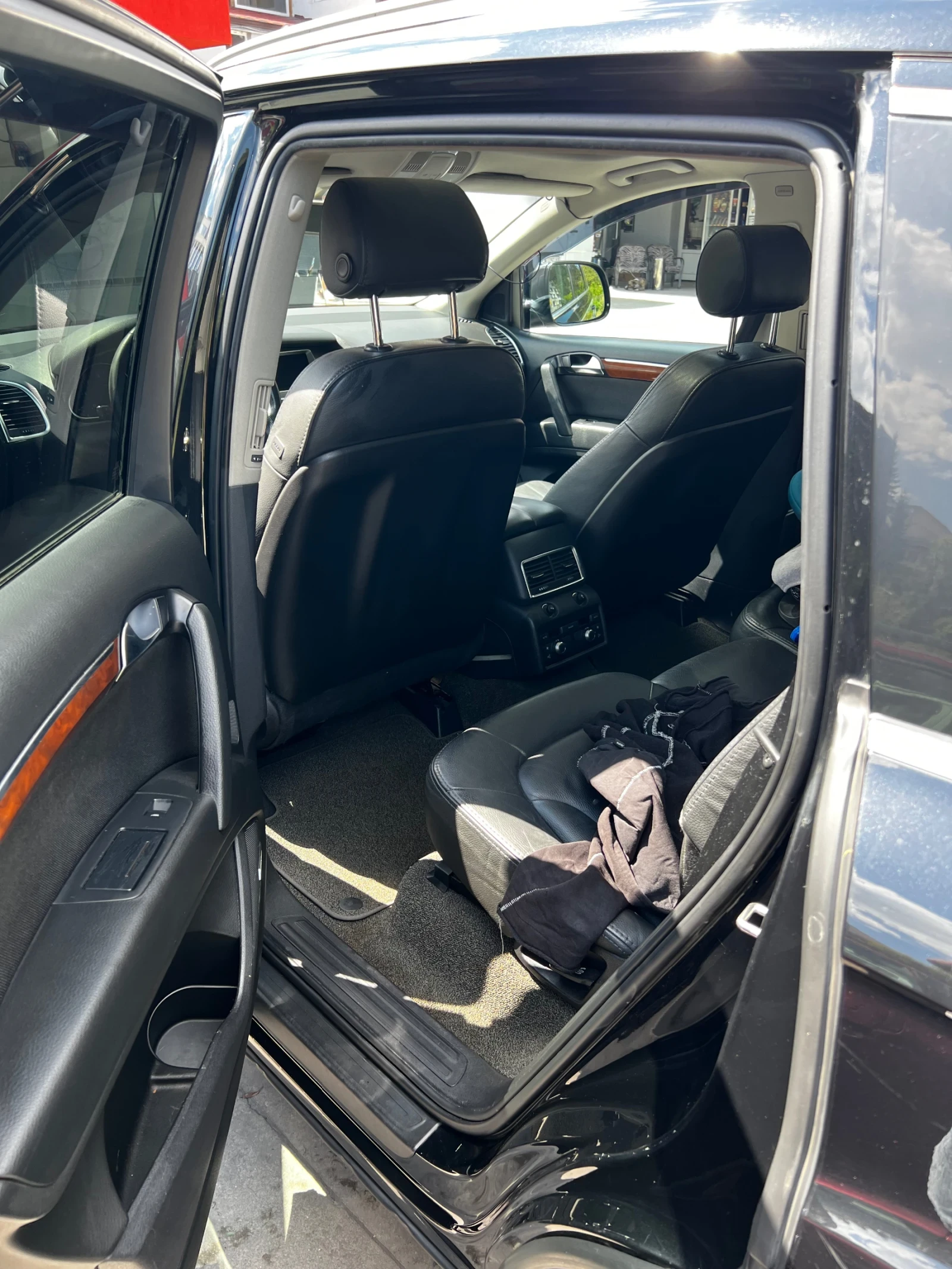 Audi Q7, снимка 7 - Автомобили и джипове - 56442114