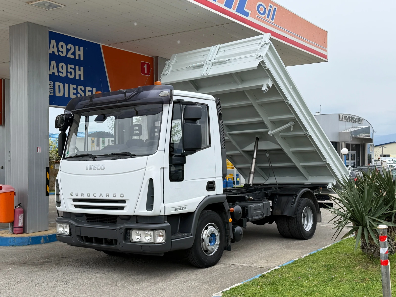 Iveco Eurocargo 80E22, снимка 2 - Камиони - 54269948