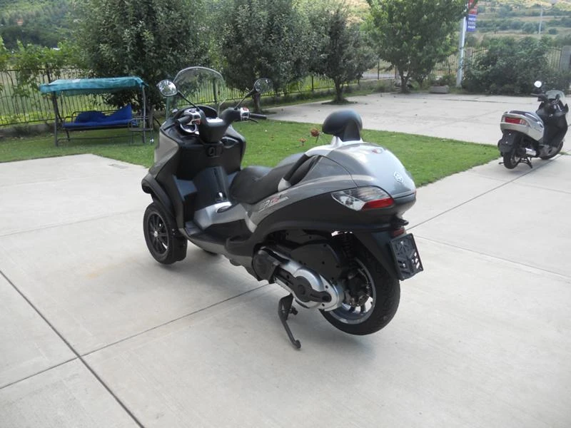 Piaggio Mp3 400i  - изображение 6