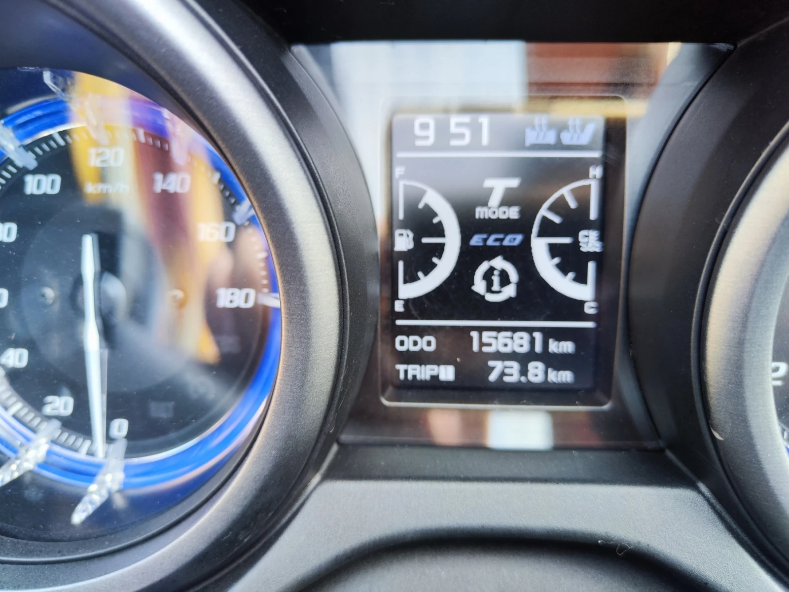 Yamaha T-max 560 I Tech MAX | Mobile.bg   13