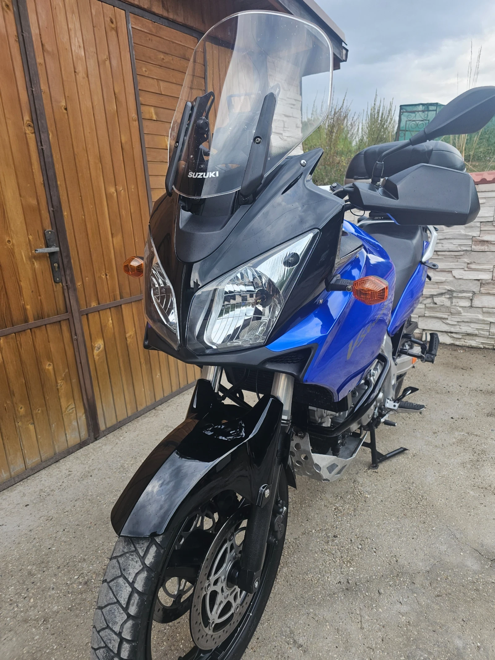 Suzuki V-strom  - изображение 2