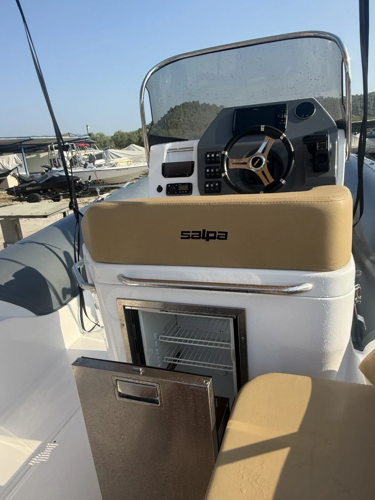 Надуваема лодка Salpa Soleil SALPA SOLEI 23 7.20 m New, снимка 3 - Воден транспорт - 55957540