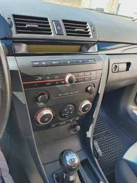Mazda 3 Hatchback (BK), снимка 14