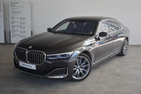 BMW 750 xDrive Sedan, снимка 1