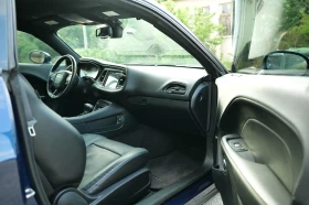 Dodge Challenger SXT Plus 3.6L V6 Package 21V  | Mobile.bg    13