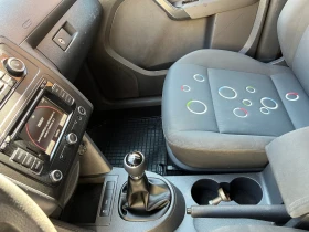 VW Caddy 1.6 Фабрична газ Maxi 7 места LPG, снимка 9