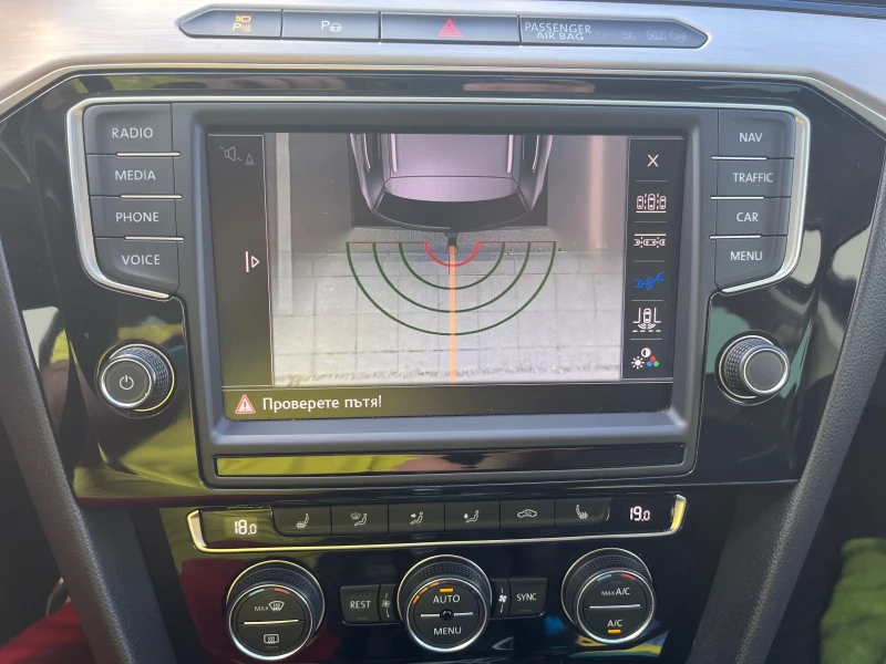 VW Passat 4 MOTION BMT TDI SCR, снимка 16 - Автомобили и джипове - 49425801