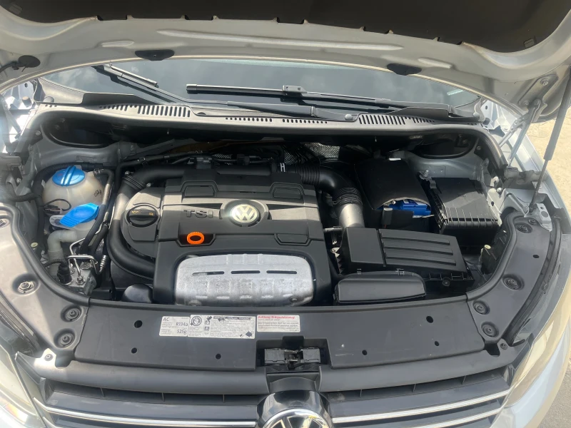 VW Touran 1.4 TSI ECO FUEL , снимка 15 - Автомобили и джипове - 50198337