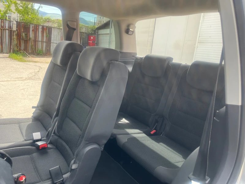 VW Touran 1.4 TSI ECO FUEL , снимка 13 - Автомобили и джипове - 50198337