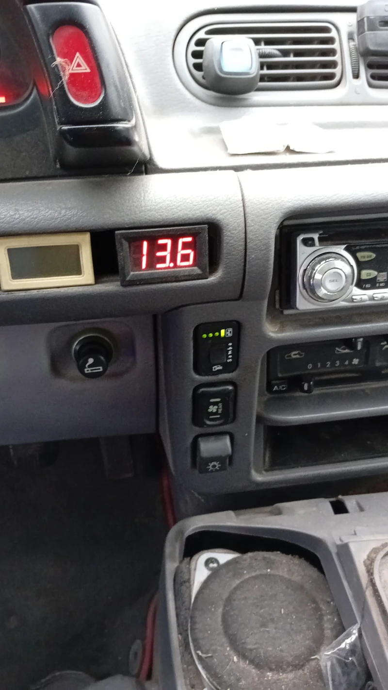 Nissan Serena C23 , снимка 7 - Автомобили и джипове - 52426187