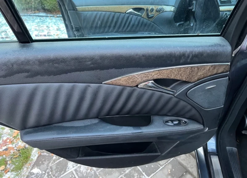 Mercedes-Benz E 500 550 * * ОБДУХВАНЕ  * * CARFAX * * АВТО КРЕДИТ * * , снимка 9 - Автомобили и джипове - 52960408