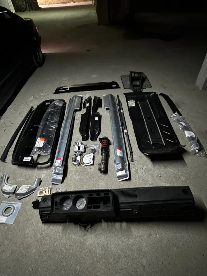 VW Golf, снимка 4 - Автомобили и джипове - 53095892