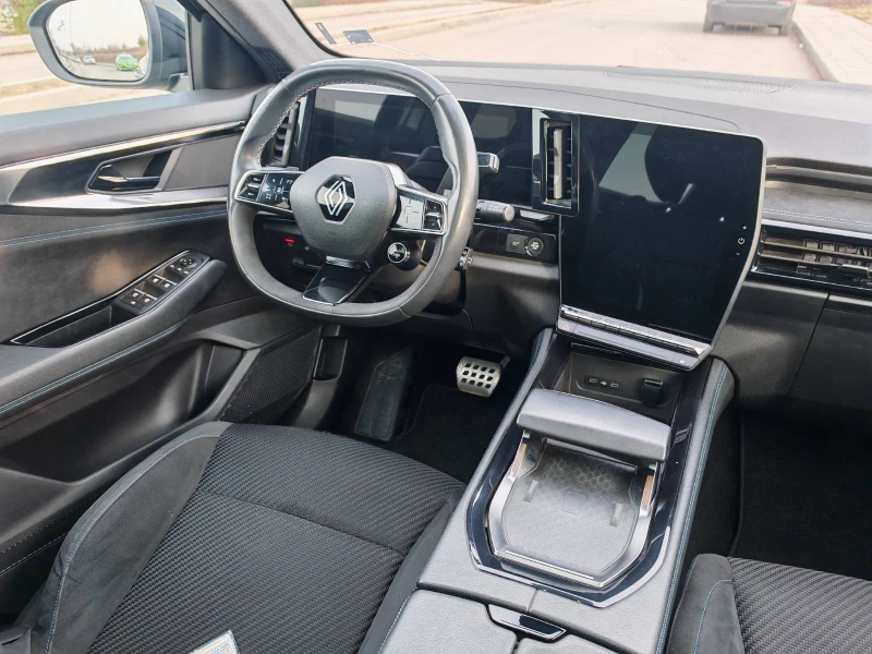 Renault Austral 2900Евро за получаване, 1.3TCe Esprit Alpine, снимка 10 - Автомобили и джипове - 53232896