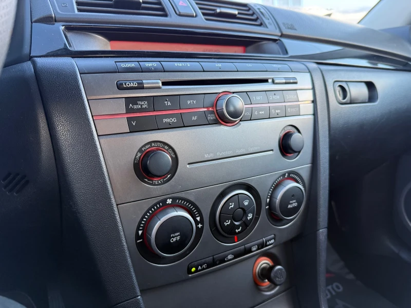 Mazda 3 1.6D* 2009г* Ръчка* Топ Състояние* , снимка 17 - Автомобили и джипове - 53397556