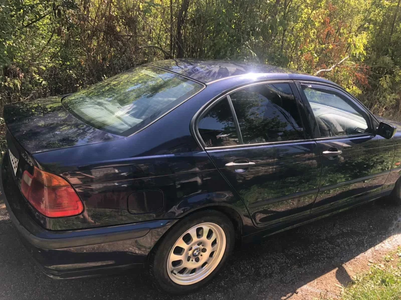 BMW 320 Седан, снимка 6 - Автомобили и джипове - 53443673