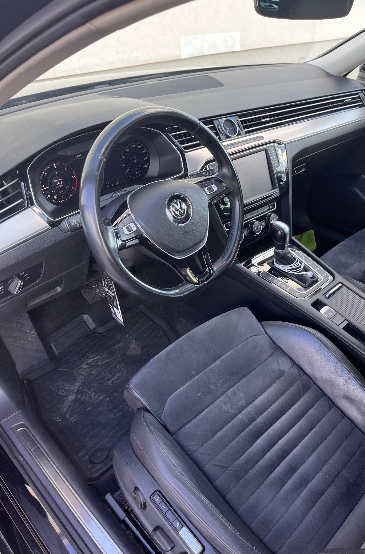 VW Passat 4 MOTION BMT TDI SCR - изображение 8