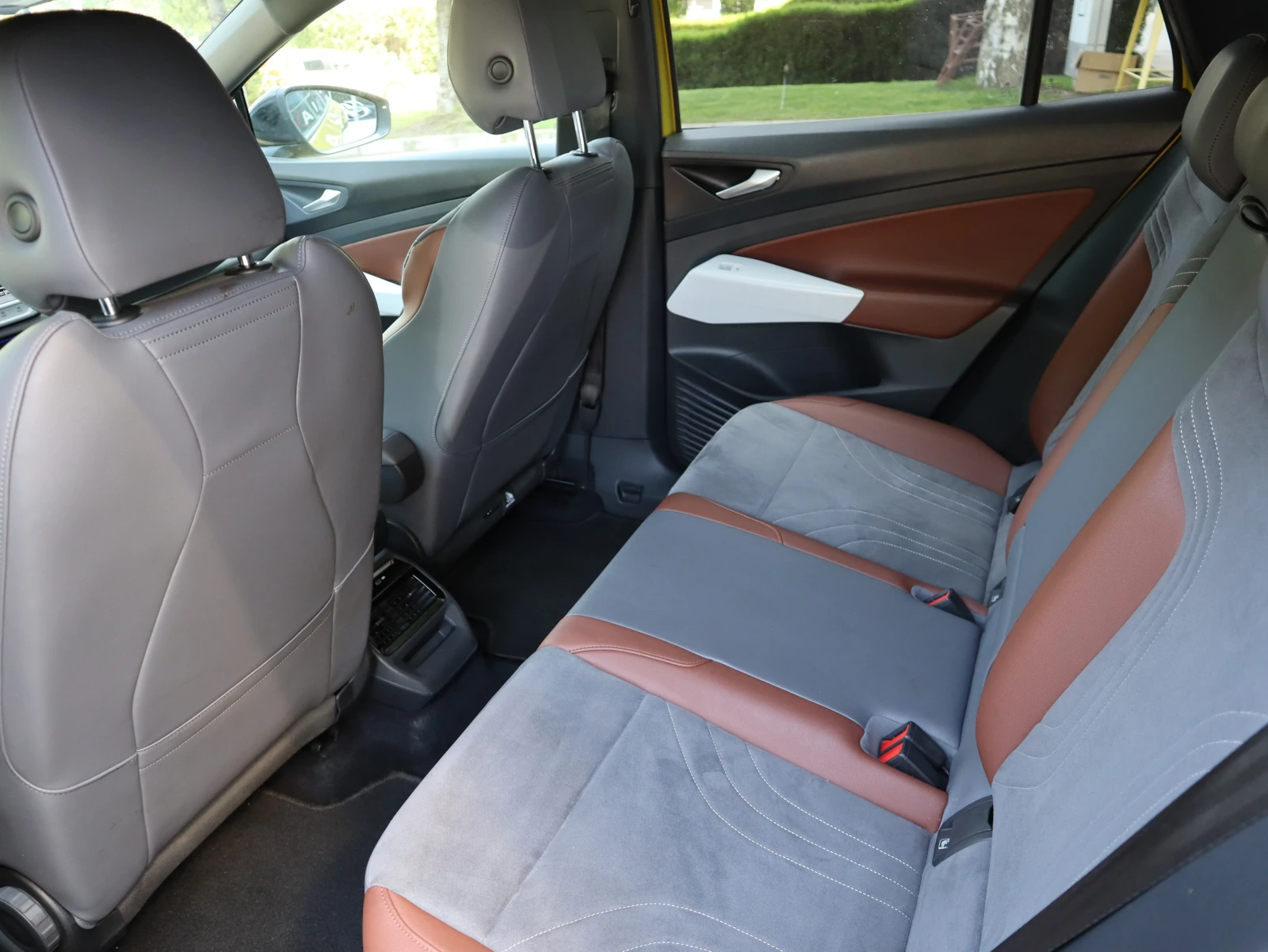 VW ID.4 78kWh/1st/Pro Performance/ACC/Ambient | Mobile.bg   16