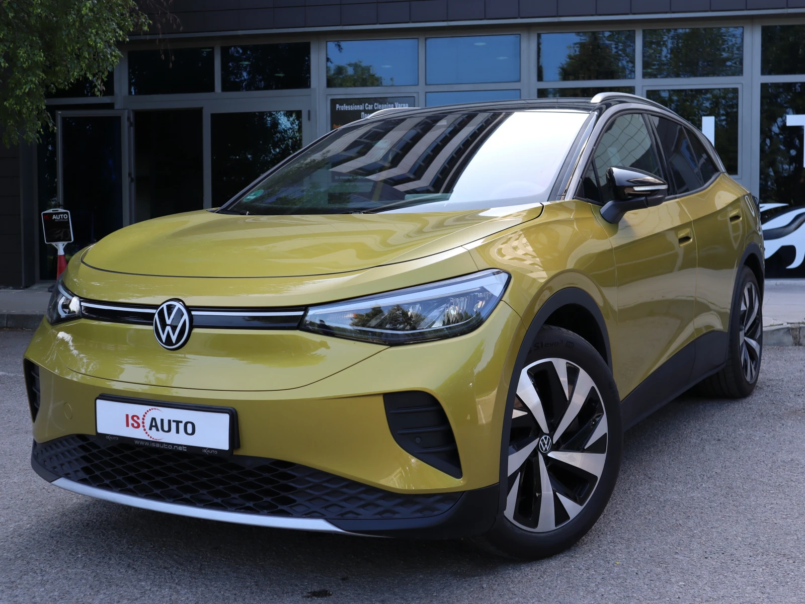 VW ID.4 78kWh/1st/Pro Performance/ACC/Ambient | Mobile.bg   1