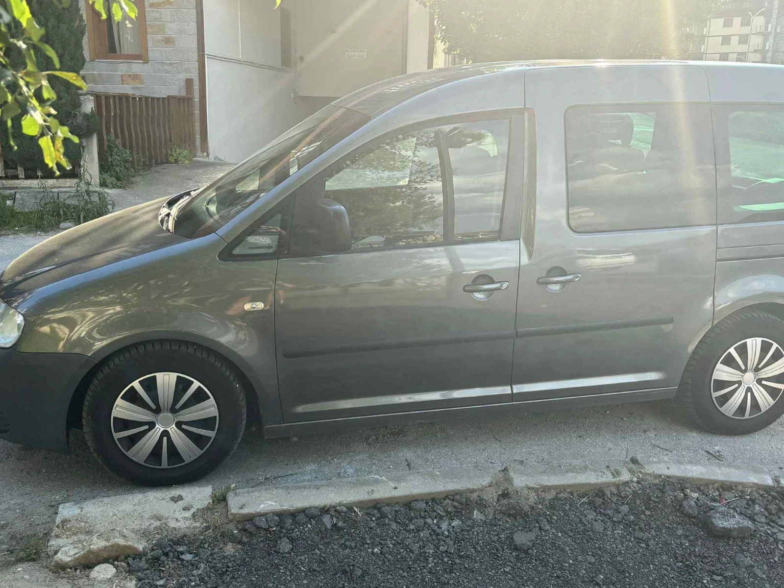 VW Caddy 1.9tdi - изображение 4
