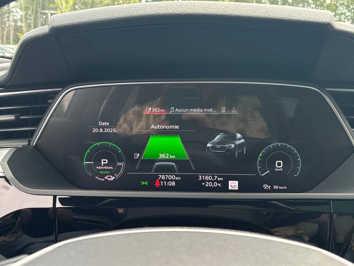 Audi E-Tron Technik CARFAX * * АВТО КРЕДИТ * *  - изображение 8