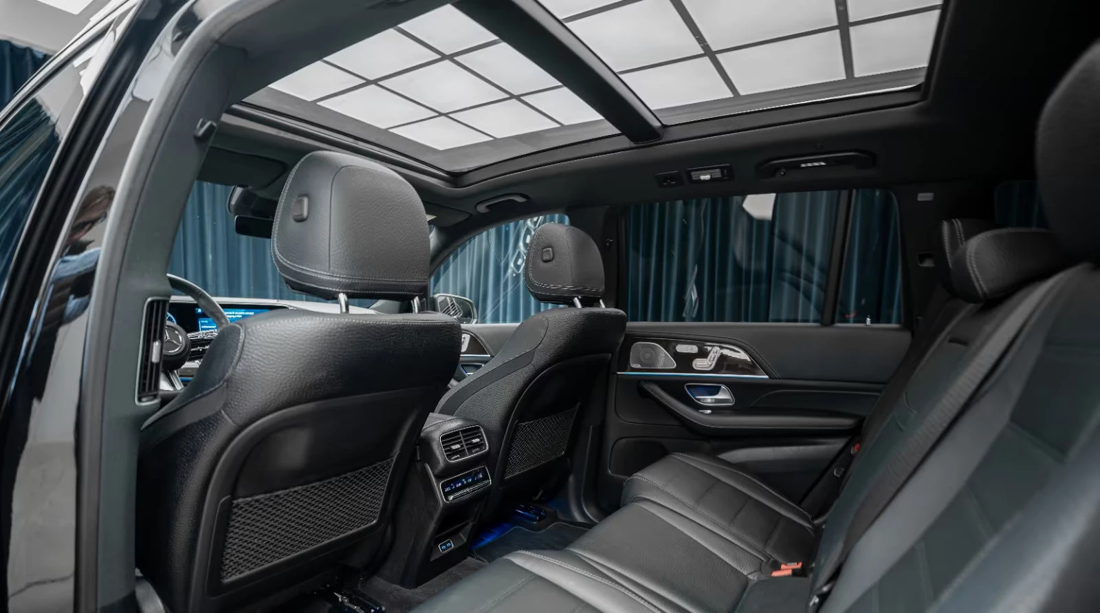 Mercedes-Benz GLS 450 AMG/367HP/7S/MASSAGE/PANO/360/BURM/S.CLOSE/402g | Mobile.bg   14