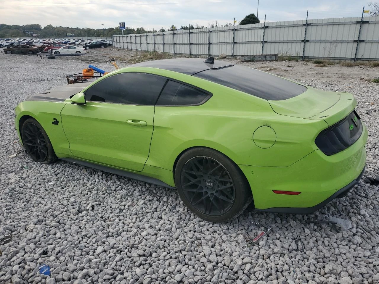 Ford Mustang GT* ПОДГРЕВ* 5.0 - изображение 4