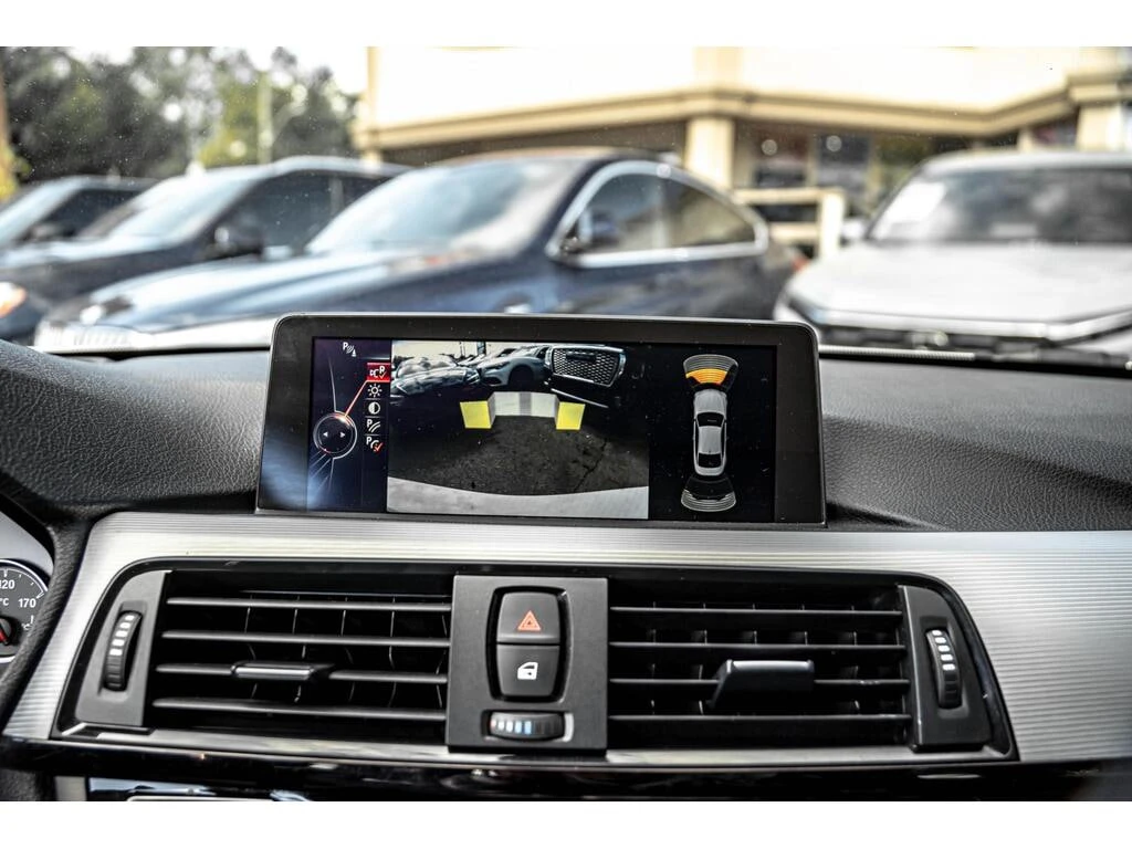 BMW M4 * COUPE | CLEAN CARFAX | CARBON PKG | NAVI | SUNRO | Mobile.bg � ����������� 11