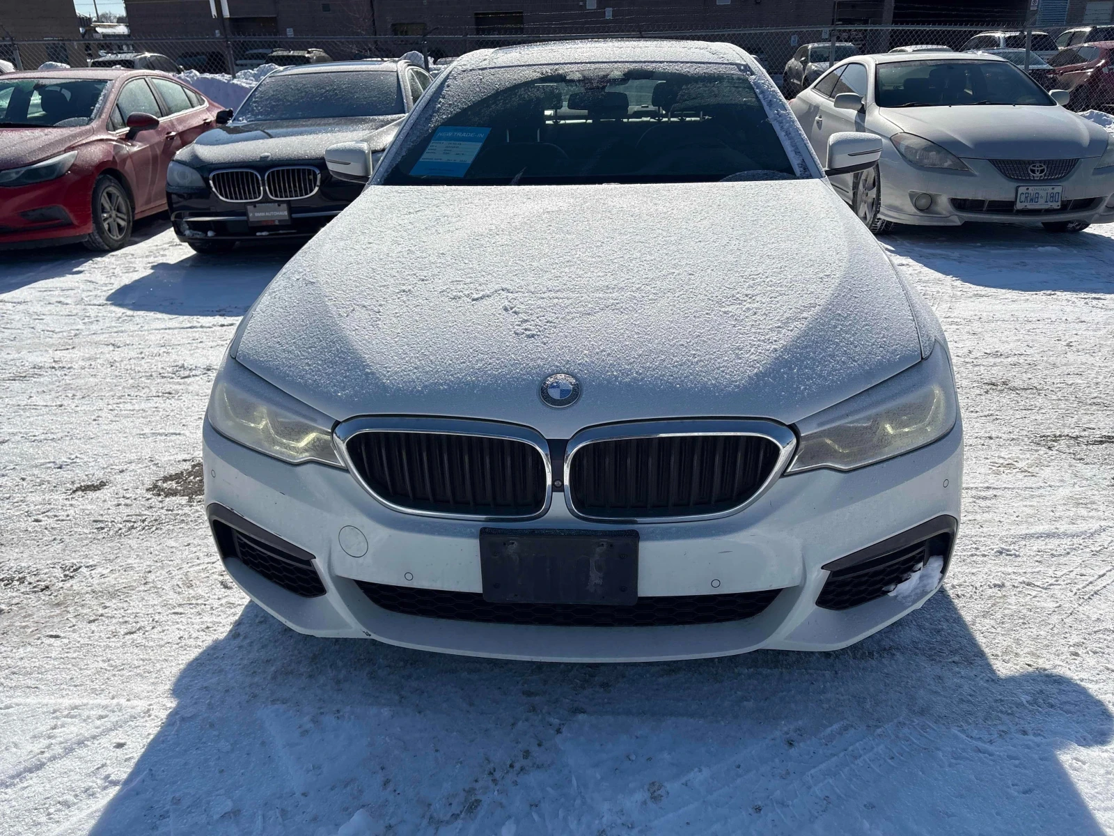 BMW 530 xDrive* M-pack* HARMAN/KARDON* 360* ДИГИТАЛНО ТАБЛ - изображение 2