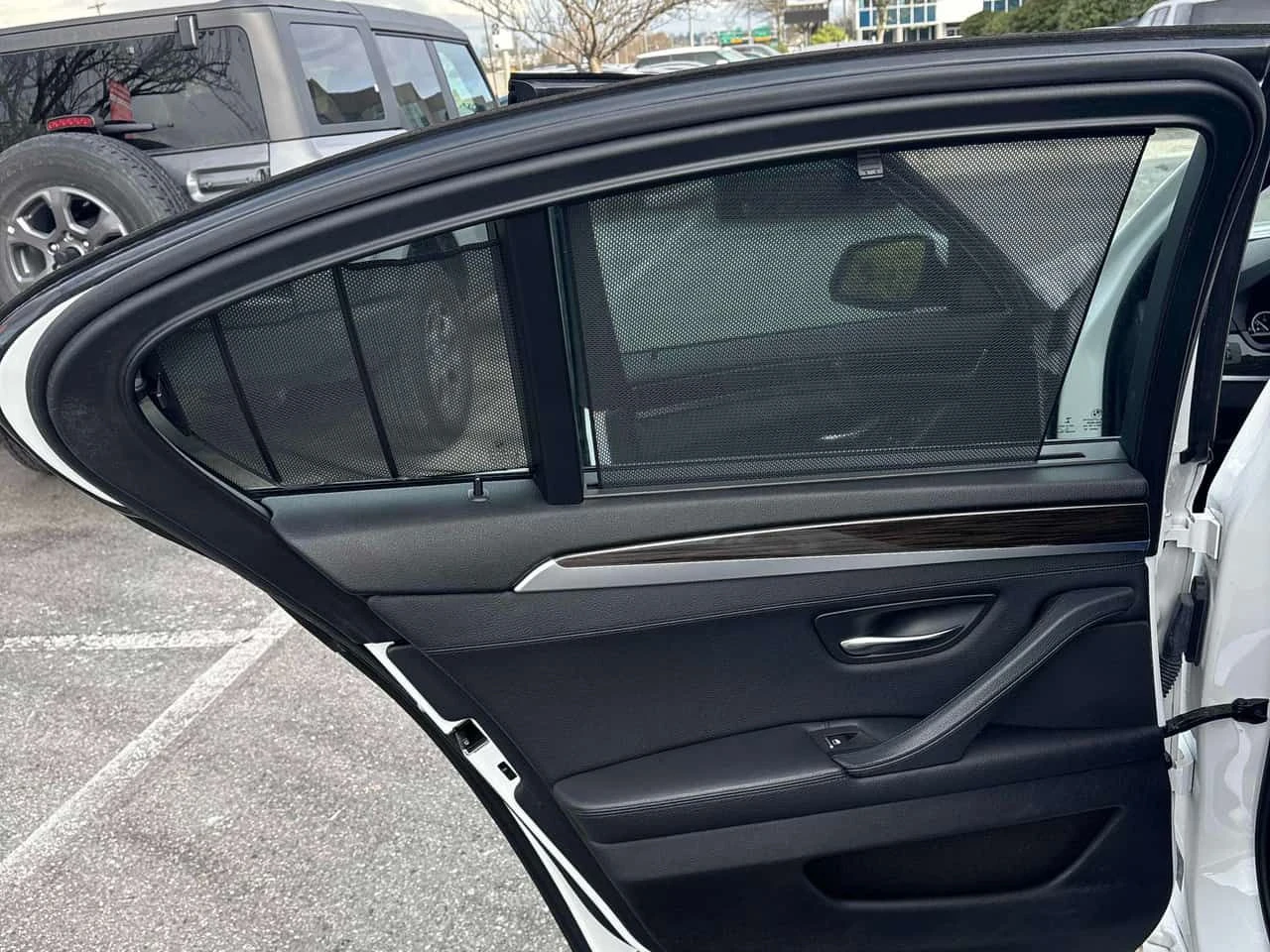 BMW 528 * 528i xDrive * CARFAX * ���� �� �� | Mobile.bg � ����������� 12