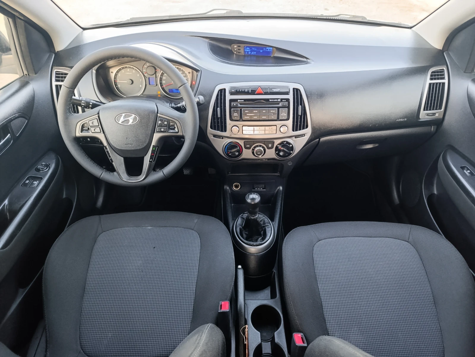 Hyundai I20 1.2 Classic  | Mobile.bg � ����������� 14
