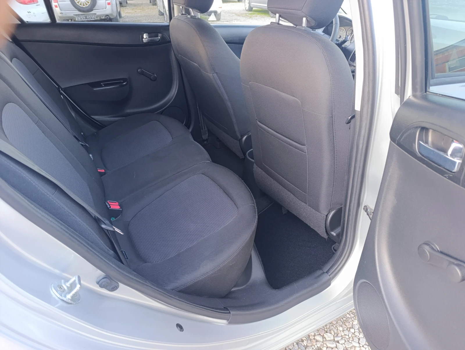 Hyundai I20 1.2 Classic  | Mobile.bg � ����������� 11