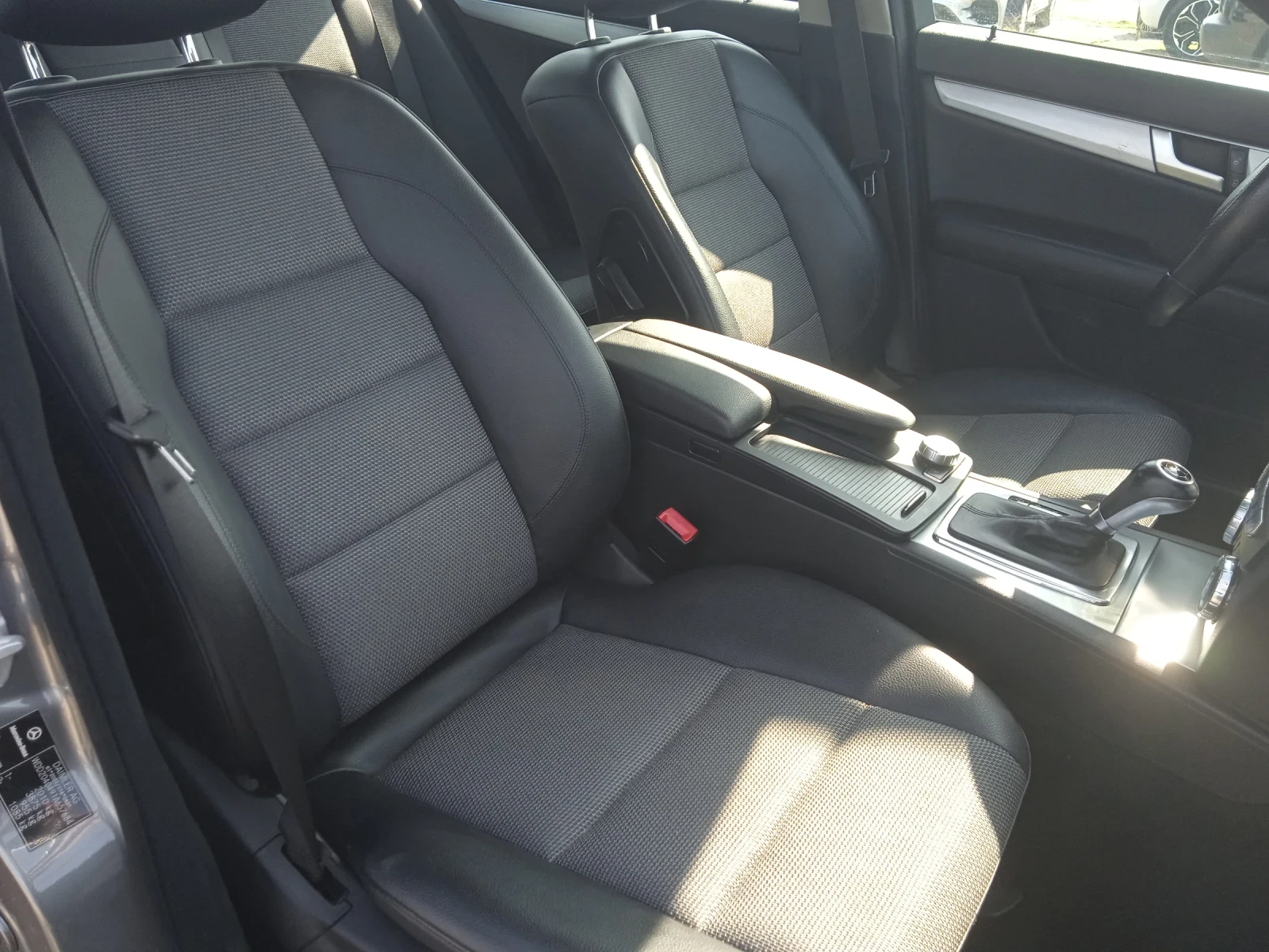 Mercedes-Benz C 180 AVANGARD, снимка 8 - Автомобили и джипове - 53755102