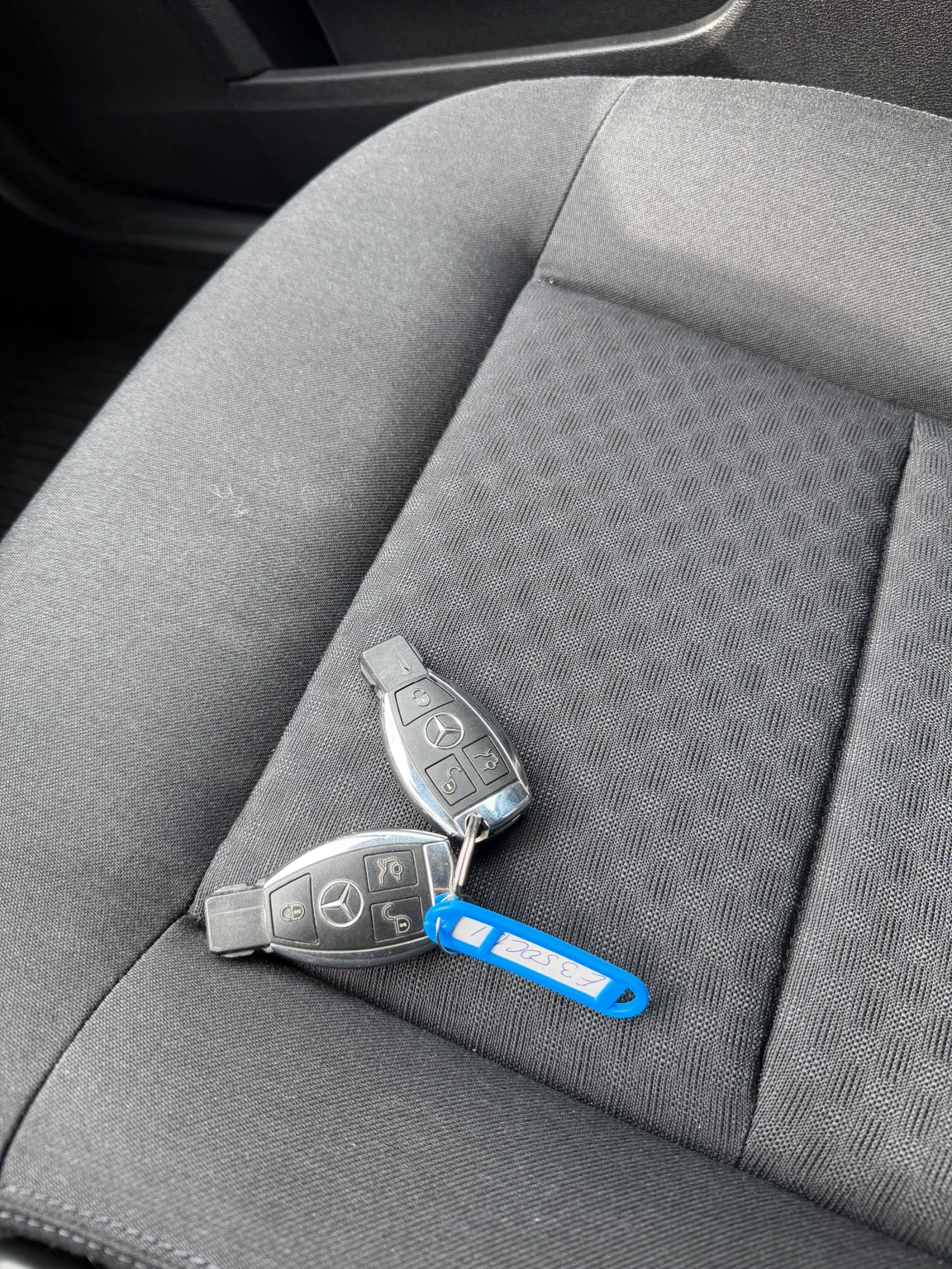 Mercedes-Benz E 350 ЛИЗИНГ!, снимка 14 - Автомобили и джипове - 53917477