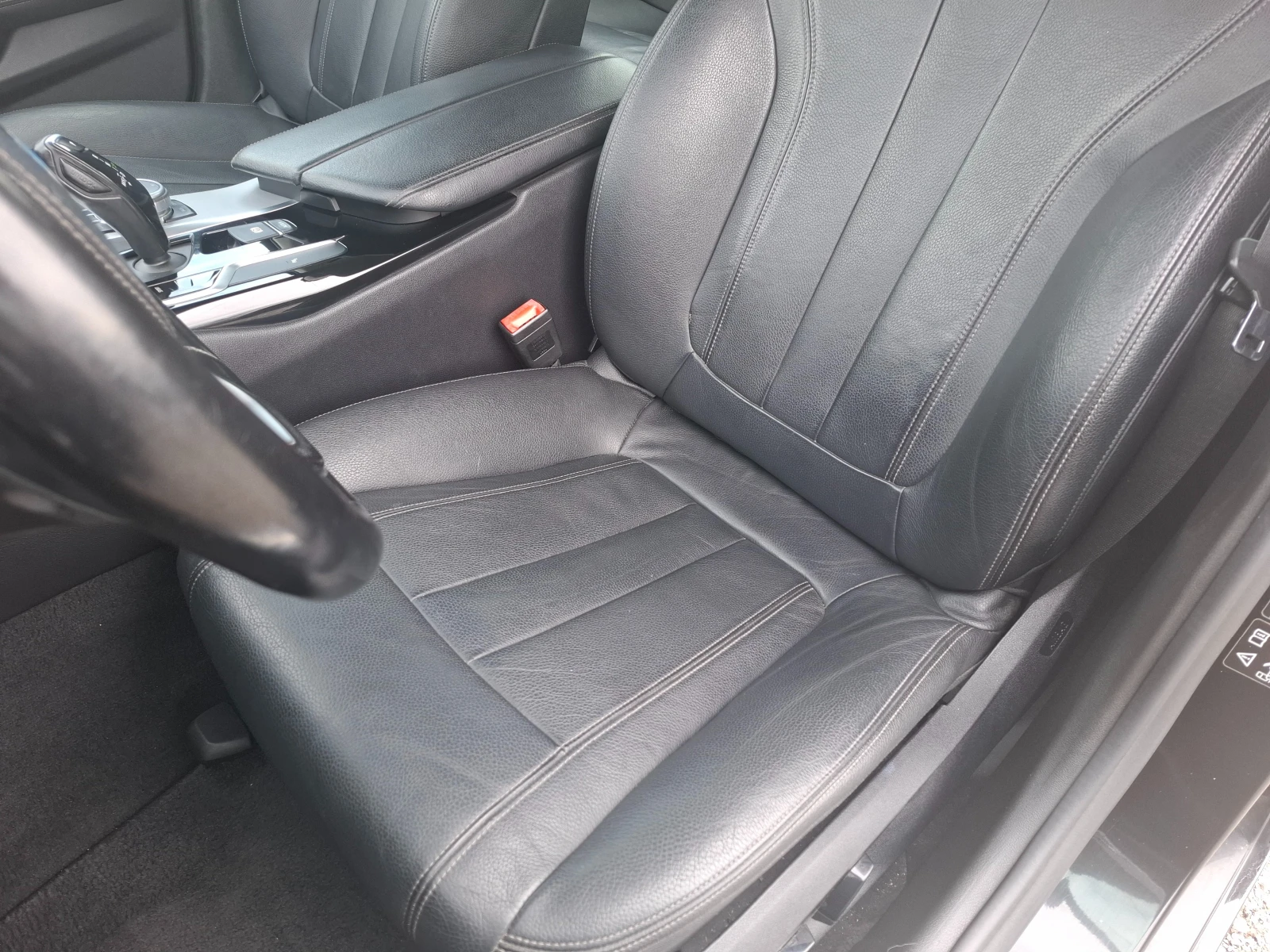 BMW 520 520 x-drive 190кс, снимка 16 - Автомобили и джипове - 54038873