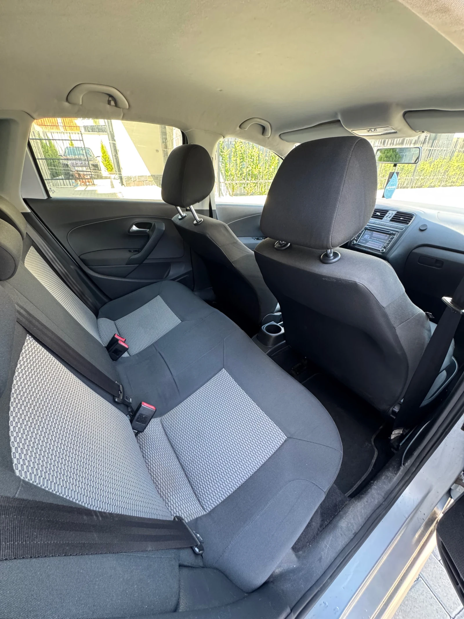 VW Polo 1.2 , снимка 9 - Автомобили и джипове - 54311634