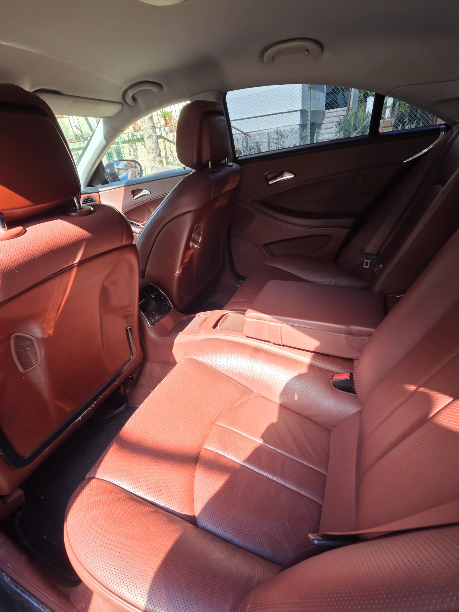 Mercedes-Benz CLS 320 Facelift, снимка 10 - Автомобили и джипове - 54414512
