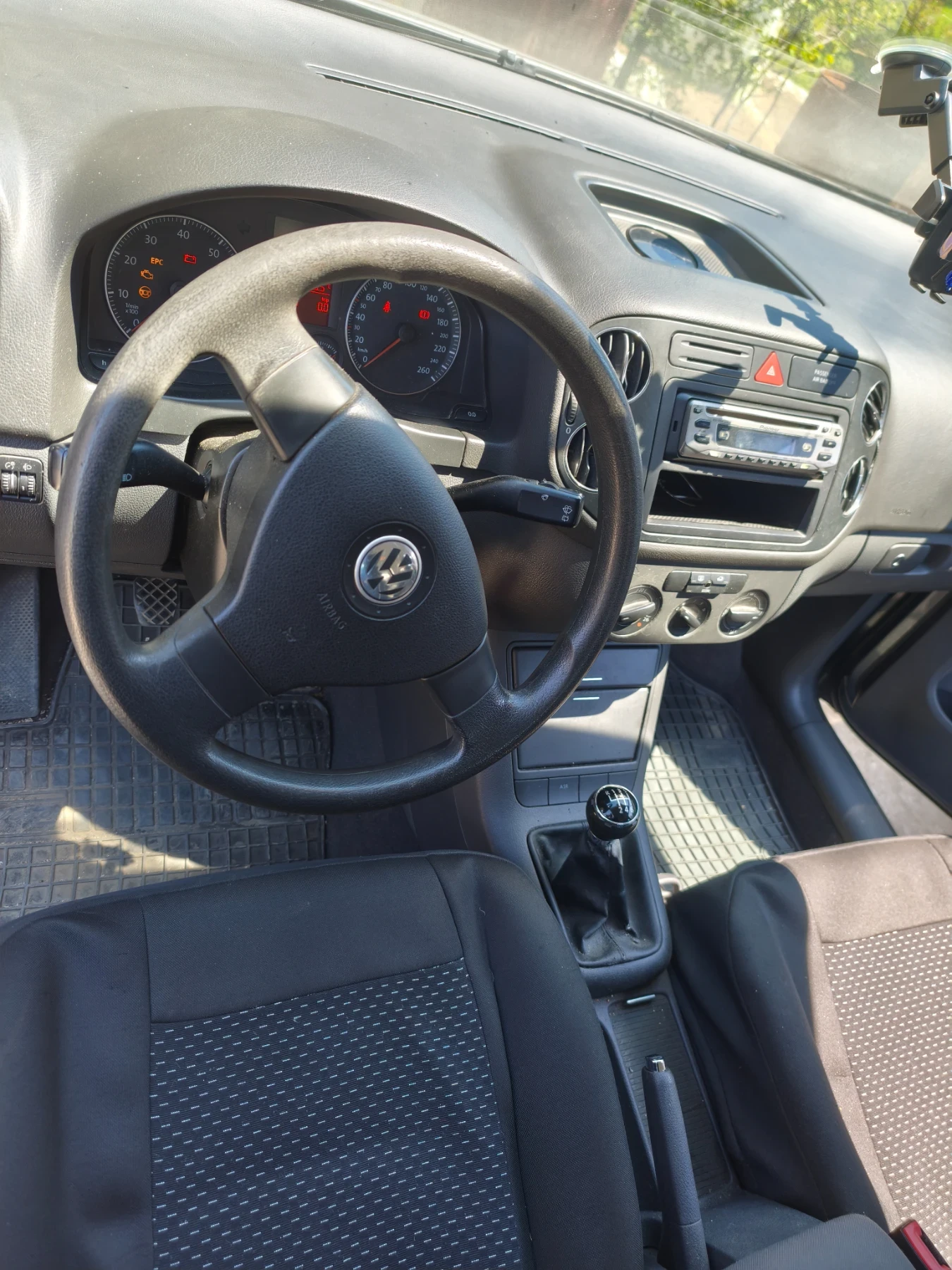 VW Golf Plus, снимка 9 - Автомобили и джипове - 54440565