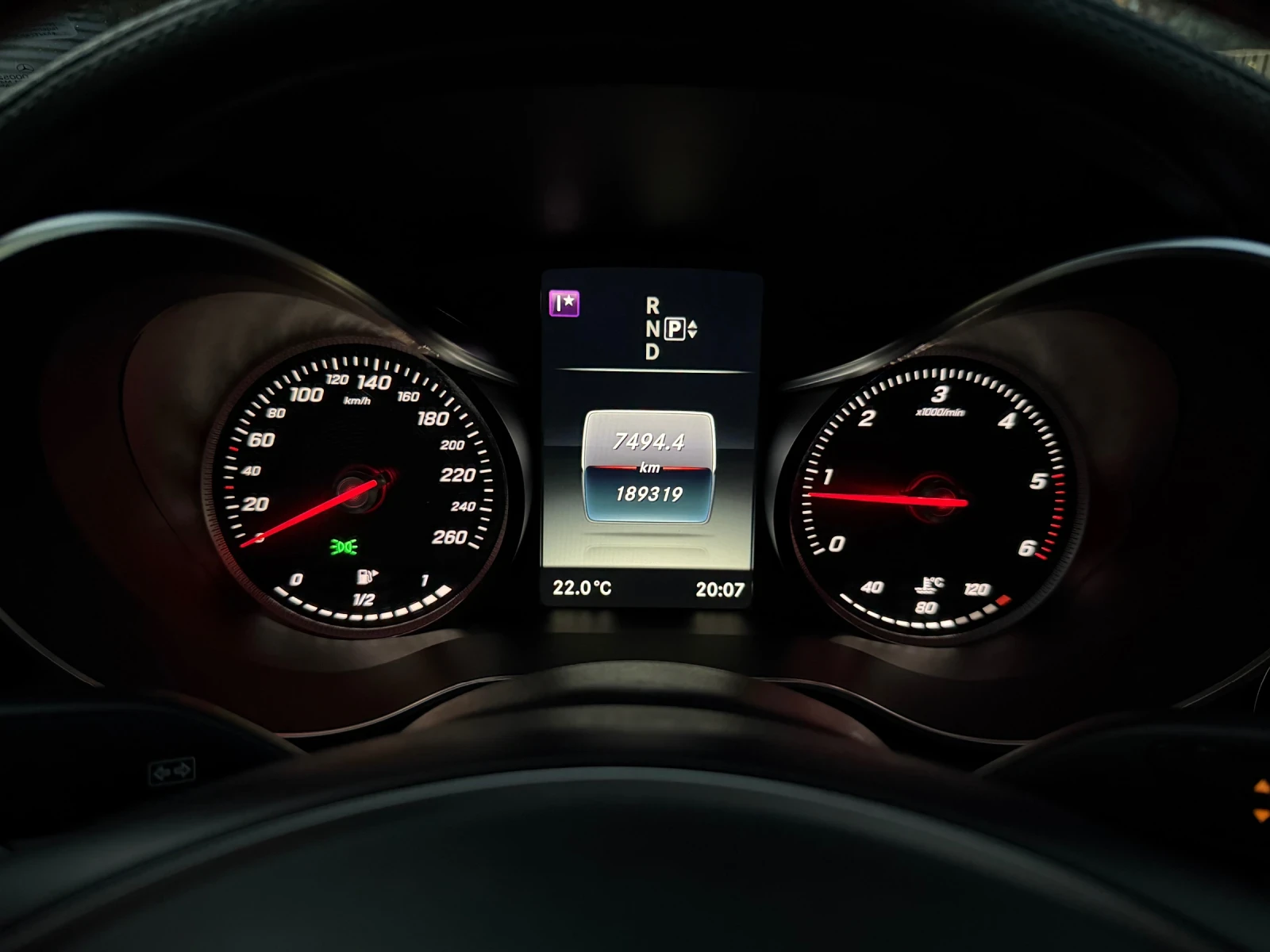 Mercedes-Benz C 250 AMG РАСK/СМЕНЕНИ ВЕРИГИ/РЕАЛНИ KM, снимка 9 - Автомобили и джипове - 54447882