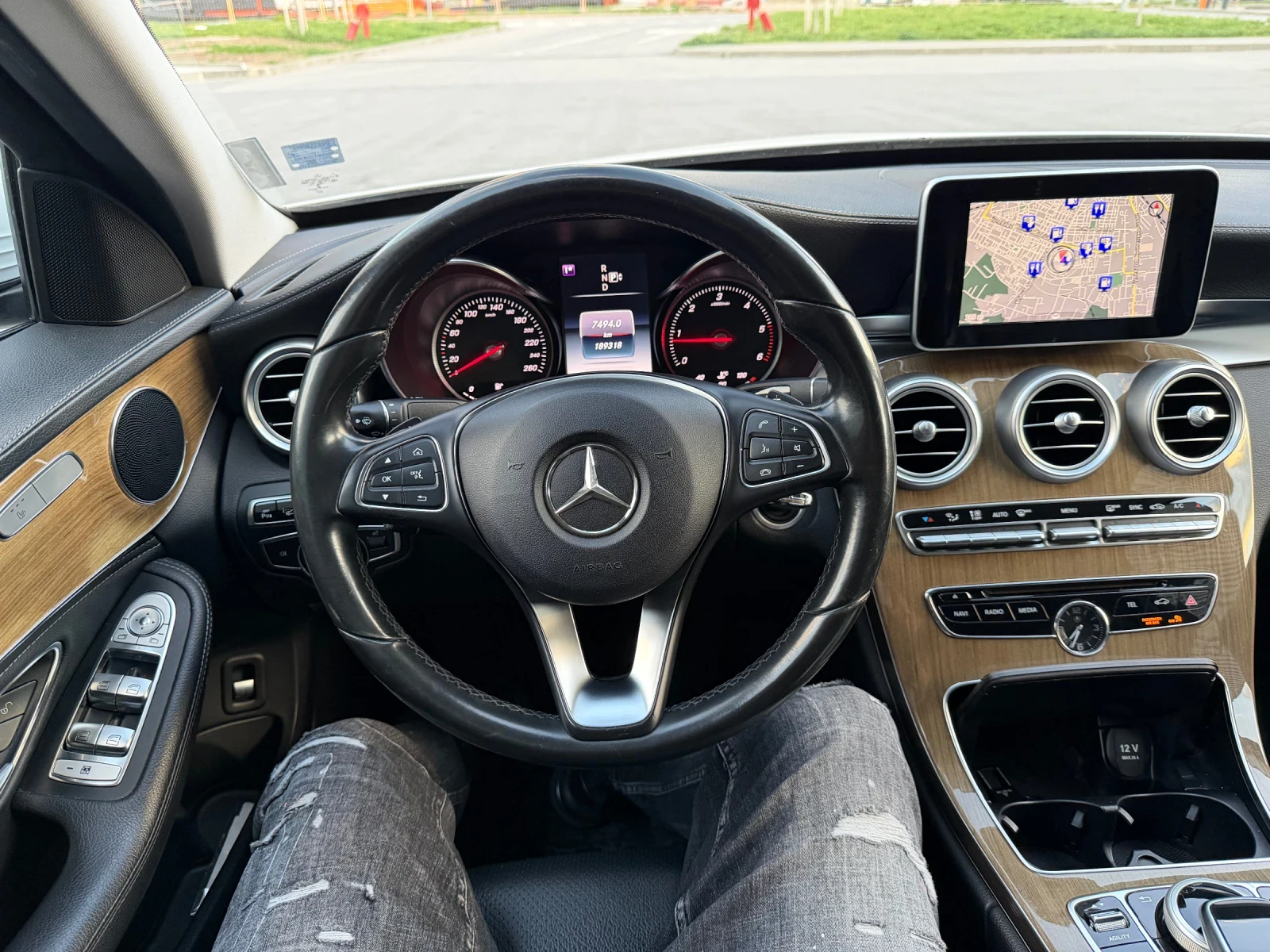 Mercedes-Benz C 250 AMG РАСK/СМЕНЕНИ ВЕРИГИ/РЕАЛНИ KM, снимка 13 - Автомобили и джипове - 54447882